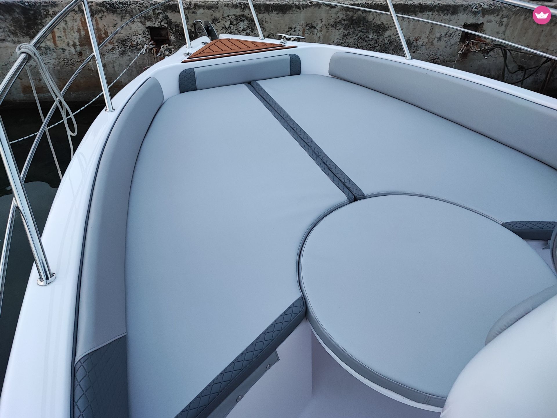 Bateau à moteur Blueline 21 21 150cv 4