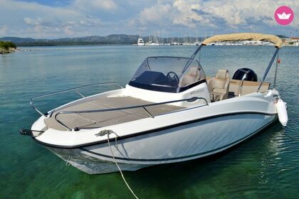 Rental Motorboat Quicksilver Activ 605 Sundeck Les Issambres