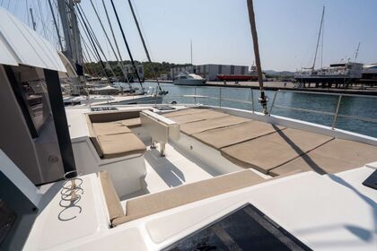 Charter Catamaran Catana Bali 4.6 - 5 + 1 cab. Saint-Mandrier-sur-Mer