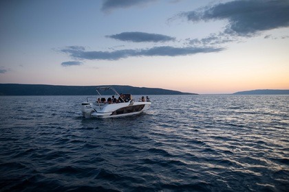 Beneteau Flyer 6.6m SpaceDeck For Rent With Skipper (10 Person Speed Boat)