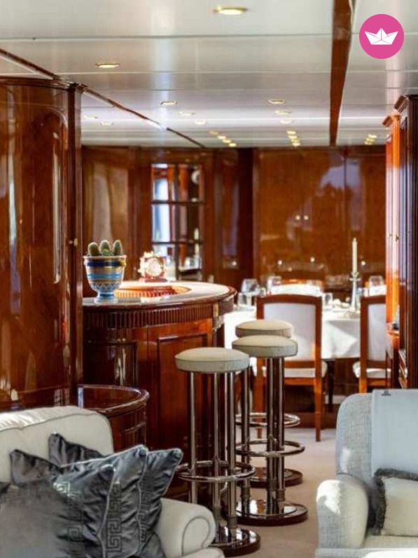 Bateau à moteur Benetti Classic 115 1490cv 5