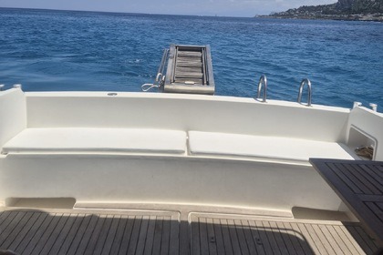 Charter Motorboat Piantoni Hurricane 35 Cefalù