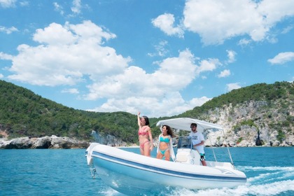 Location Semi-rigide Master Master Vieste