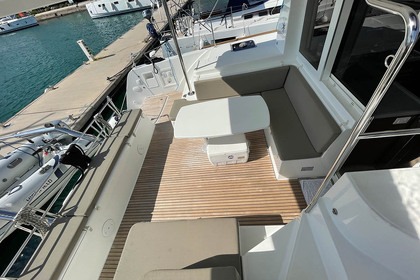 Hyra båt Katamaran LAGOON 40 Trogir
