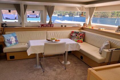 Catamaran Lagoon 450f in Bodrum