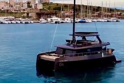 Hire Catamaran  Moon Yacht 60 Argostolion