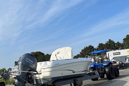 Location Bateau à moteur Jeanneau Cap Camarat 625 Étel