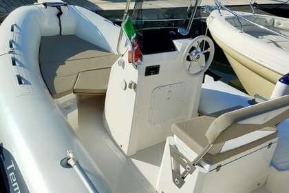 Charter Boat without licence  Capelli Capelli Tempest 570 Ventimiglia