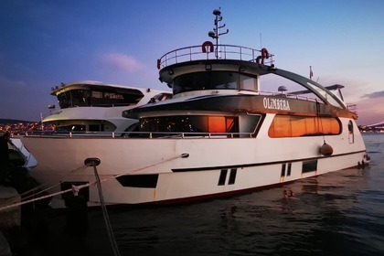 Charter Motorboat Turkish Special İstanbul