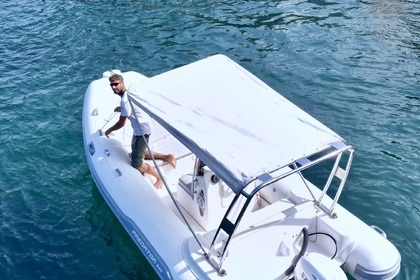 Чартер лодки без лицензии  Predator 5.4 Сорренто