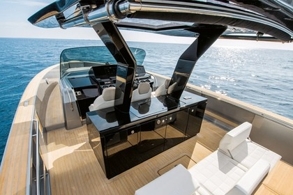 Location Yacht à moteur Pardo 43 Mandelieu-la-Napoule