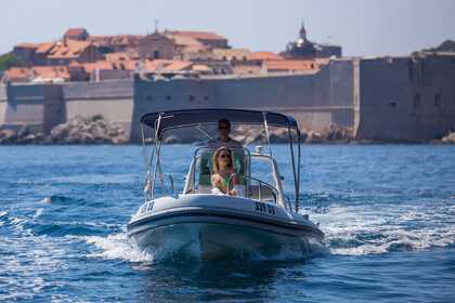 Hyra båt Motorbåt MAESTRAL RIS 500 RADION Dubrovnik