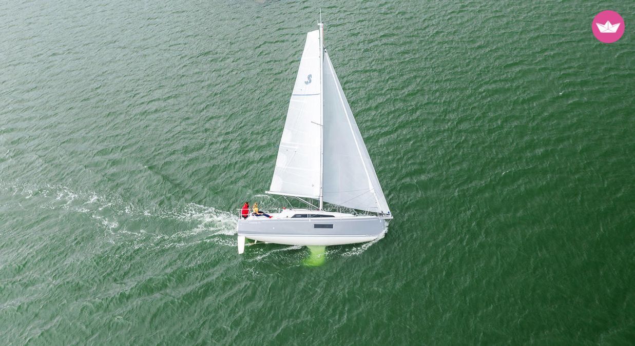 Voilier Moorings Oceanis 30.1 9m
