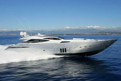 Location Yacht PERSHING 115 Cannes