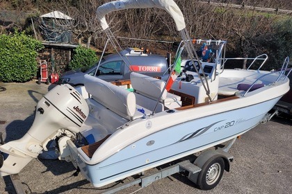 Charter Motorboat Capelli Cap 20 Rakalj