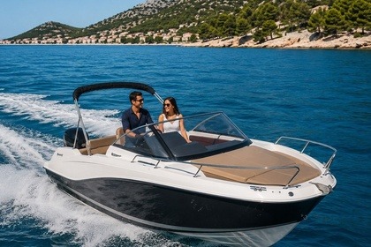 Czarter Łódź motorowa Quicksilver 605 Sundeck Szybenik