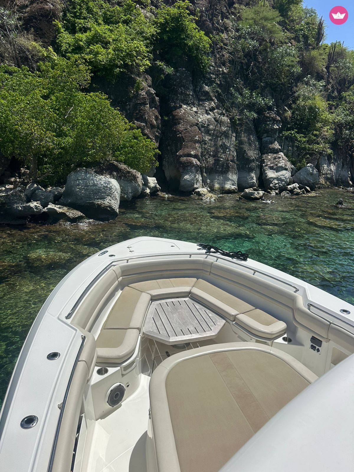 Boston Whaler 37'