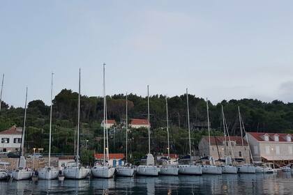 Charter Catamaran Lagoon Lagoon 42 Šolta