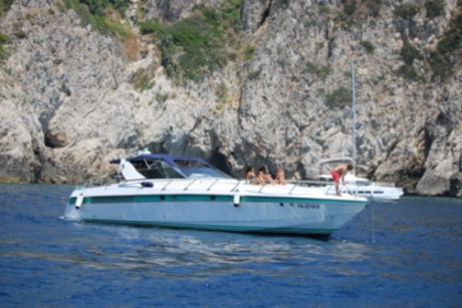 Noleggio Barca a motore Tecnomarine Cobra 55 Sorrento