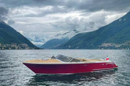 Rental Motorboat Comitti Venezia 28 Como