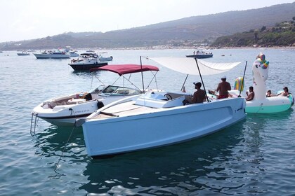 Alquiler Lancha Titan Yachts UX Sotogrande