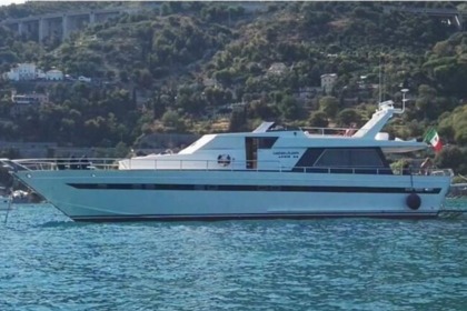 Location Yacht à moteur Akhir Vrede III Terracina
