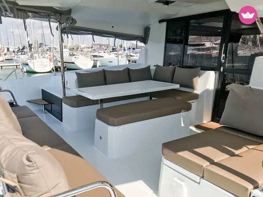 Catamaran Astréa 42 12m 2