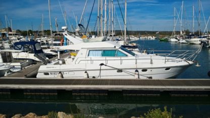 Location Bateau à moteur Mochi Craft 42 Fly Vendres