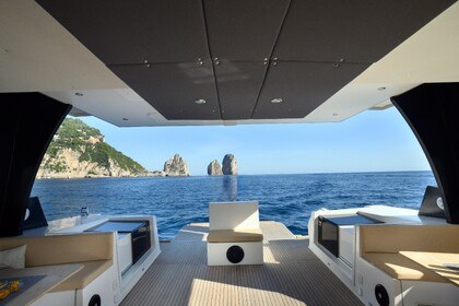 Big Groups Perfect Solution to Explore Capri or the Amalfi Coast in Style