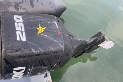 7,60M, large, confortable, sûr, 250CV