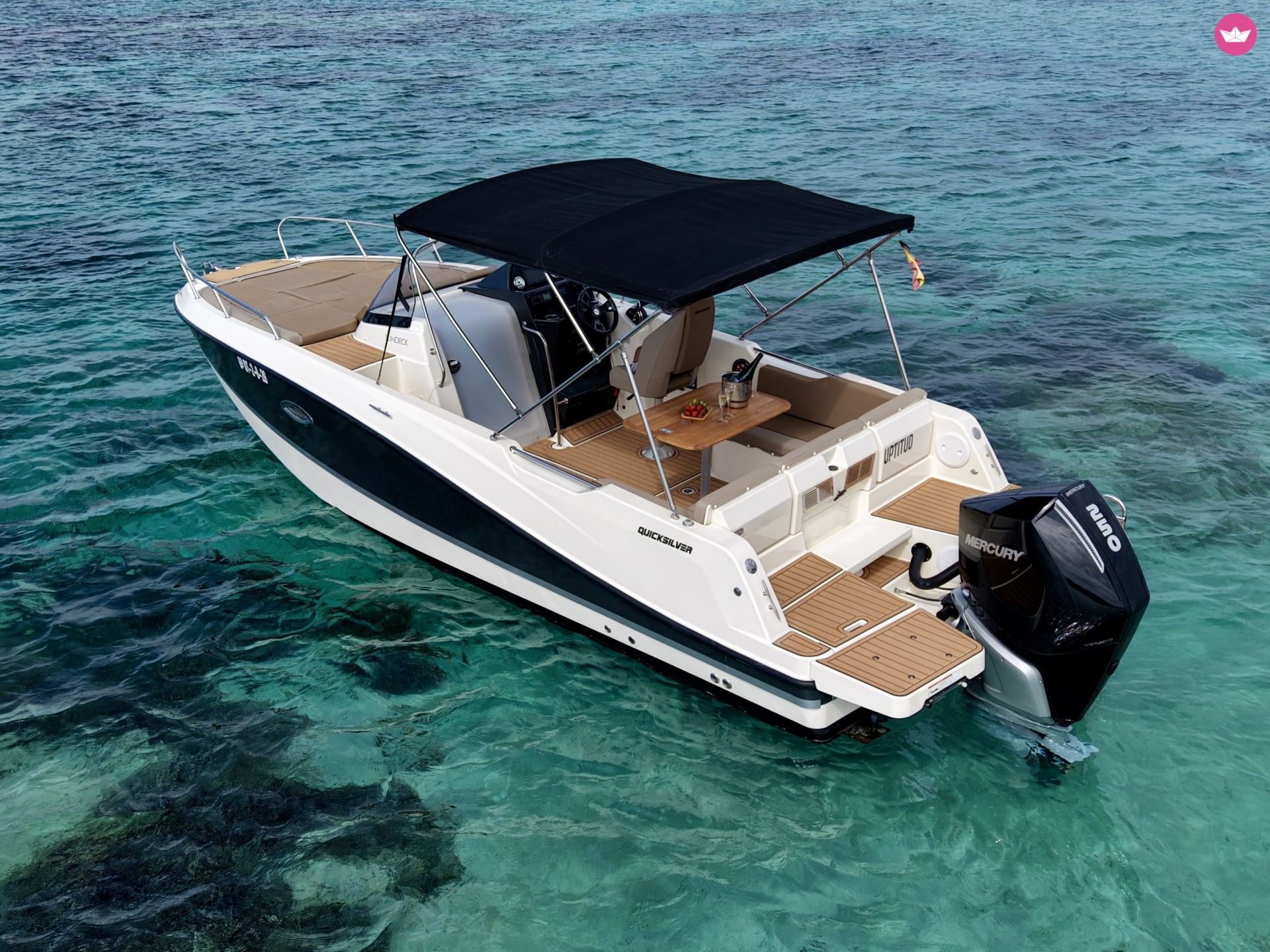 Quicksilver Activ 755 Sundeck photo 3