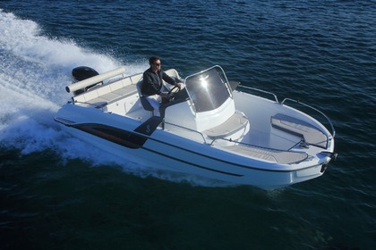 Beneteau Flyer 6.6m SpaceDeck For Rent With Skipper (10 Person Speed Boat)