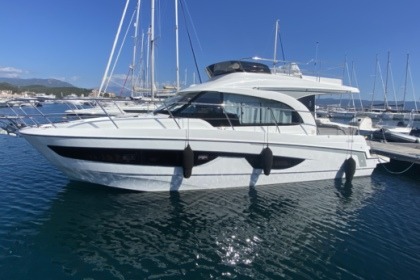 Charter Motor yacht Beneteau Antares 11 Ajaccio