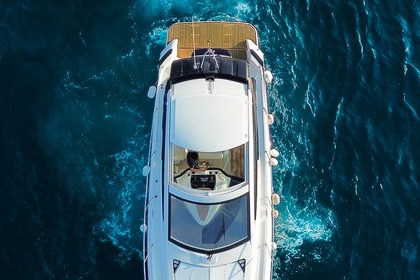 Verhuur Motorboot Beneteau Gran Turismo 40 Cannes