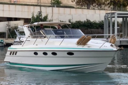 Charter Motorboat Boat tour Explore Malta Cospicua