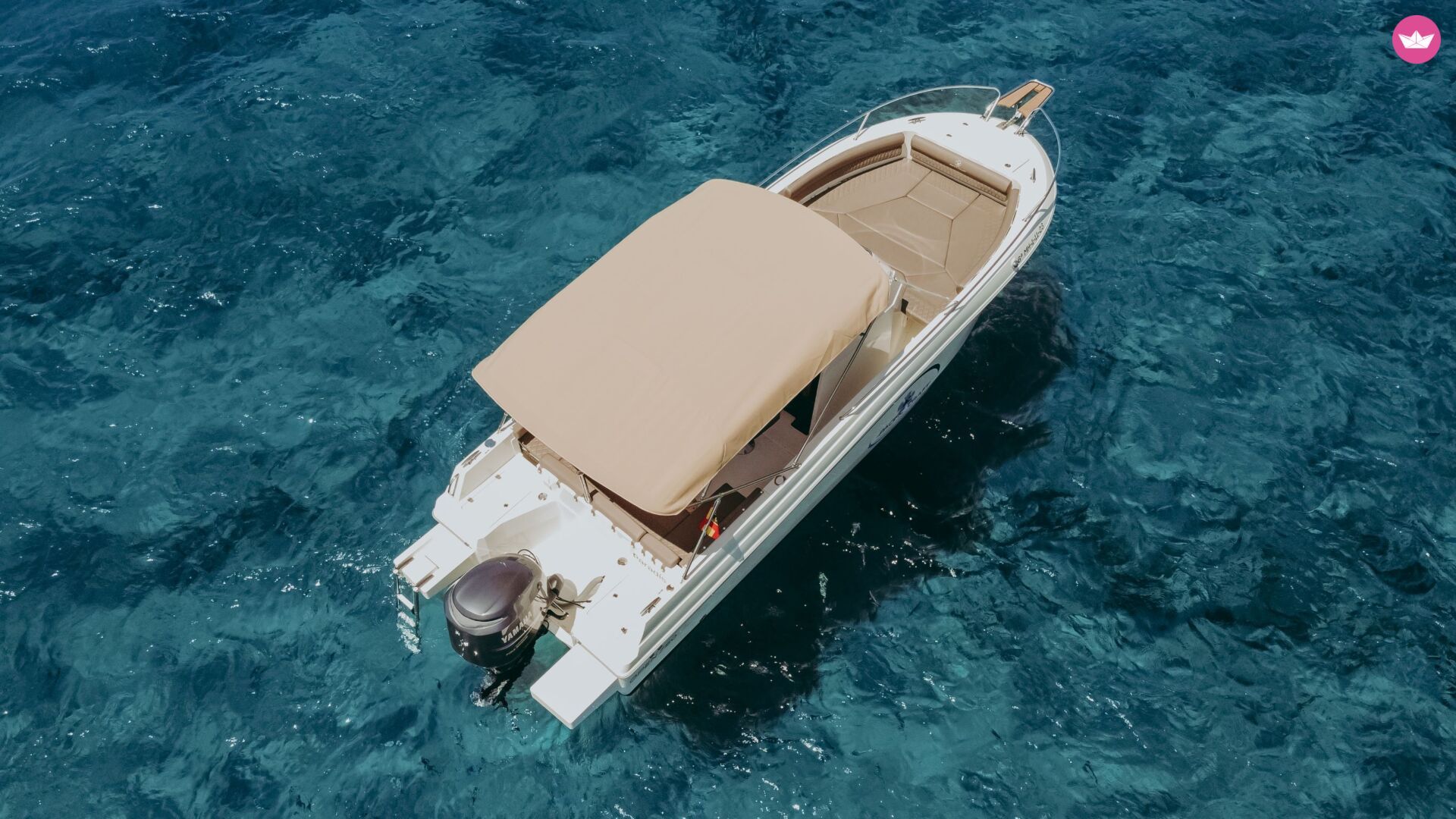 Bateau à moteur Pacific Craft Open 250cv 5