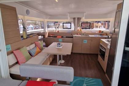Location Catamaran  LAGOON 38 (3 CABINES) Pointe-à-Pitre
