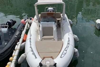 Hire RIB Zodiac Medline 750 Le Croisic