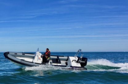 Location Semi-rigide Island Ribs 750 Saint-Malo