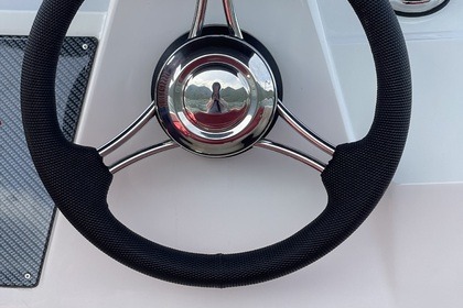 Explore Lake Como in Style – Trimarchi Boat for 7, No License Needed!