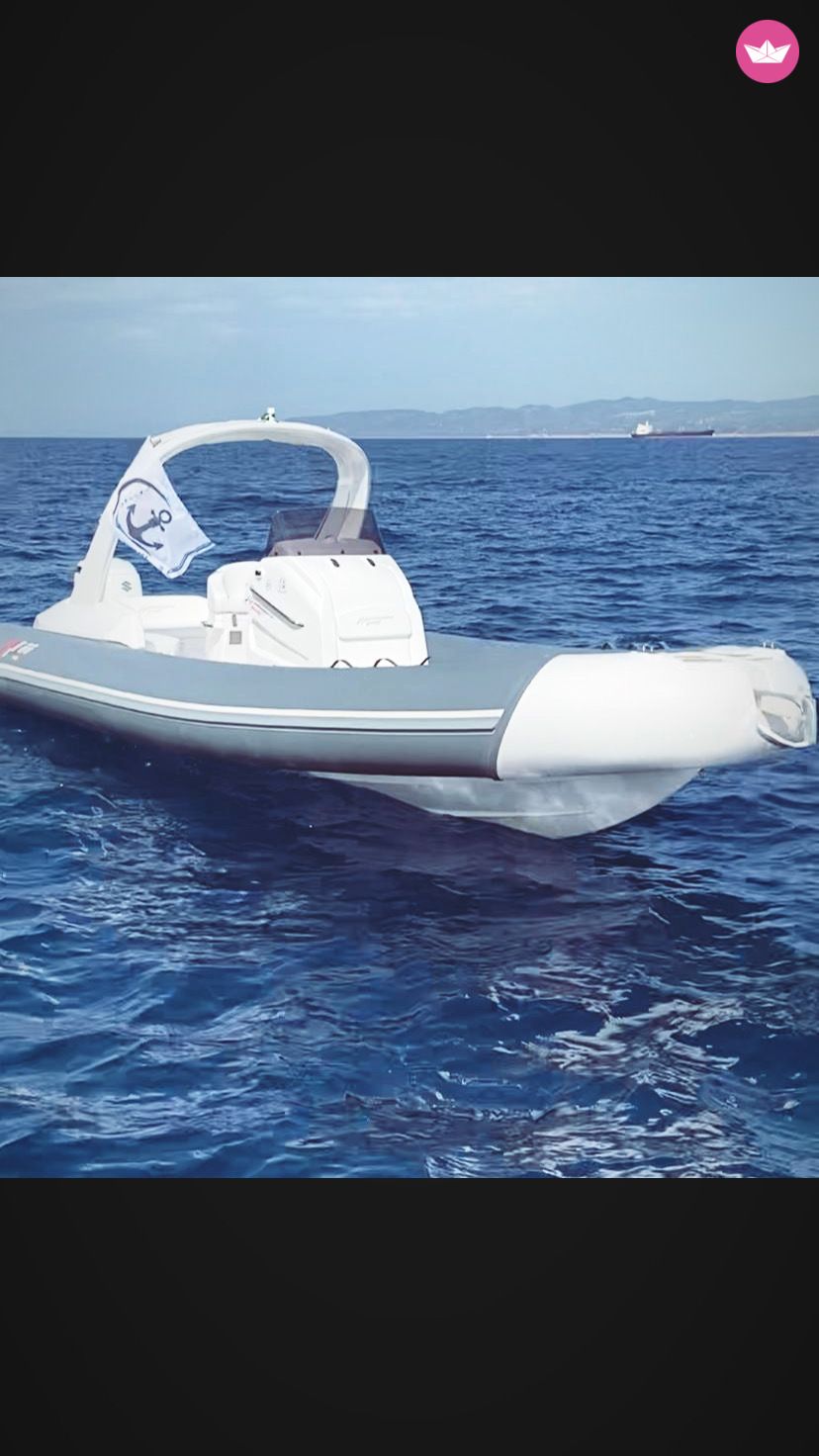 Semi-rigide PANAMERA YACHT P80 250cv 6