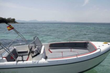 Discover the coast of Mallorca in a Pegazus boat w