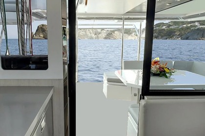 Charter Catamaran  Sunsail 454L Pireas