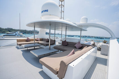 38m Luxury Motor Yacht