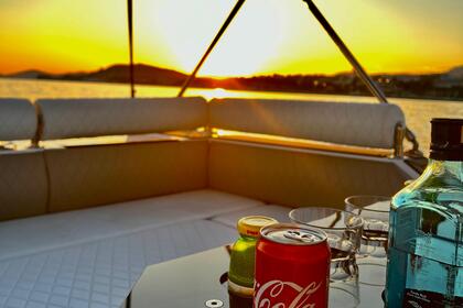 Location Bateau à moteur SeaWater Hunter Pro 800 Split