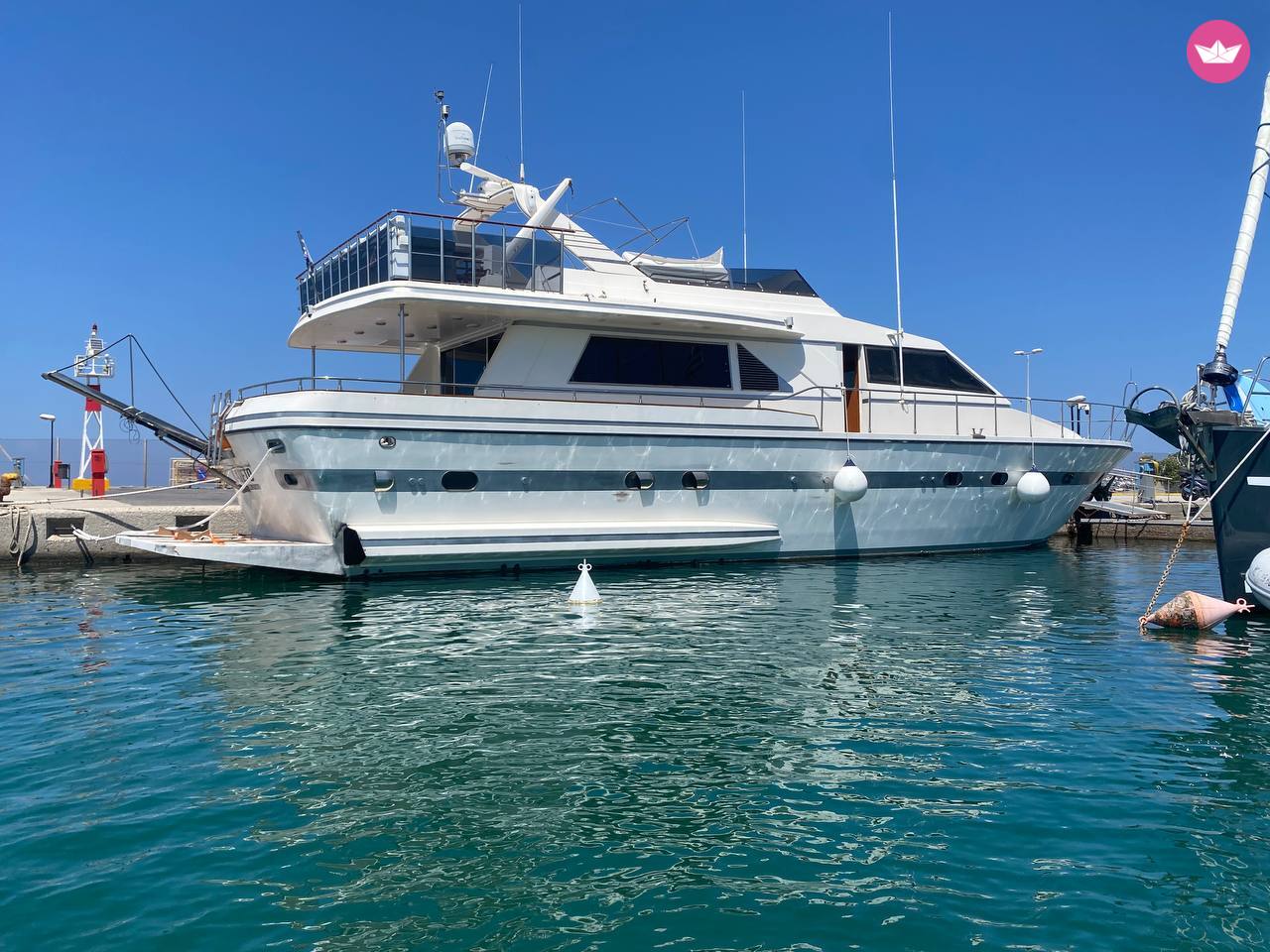 Bateau à moteur Falcon Yachts SRL Falcon 76 1342cv 7