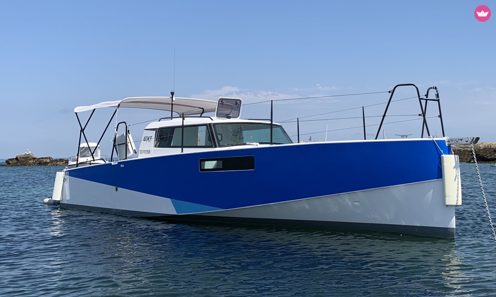 Bateau à moteur POGO STRUCTURES LOXO 32 75cv