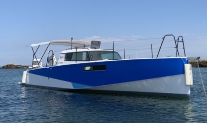 Charter Motorboat Pogo Structures Loxo 32 Bénodet