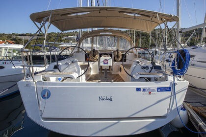 Miete Segelboot Dufour Yachts Dufour 382 GL Pula