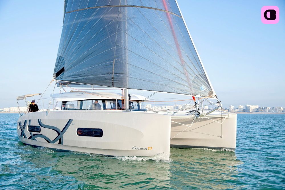 Catamaran Excess Excess 11 - 3 + 2 cab 11m